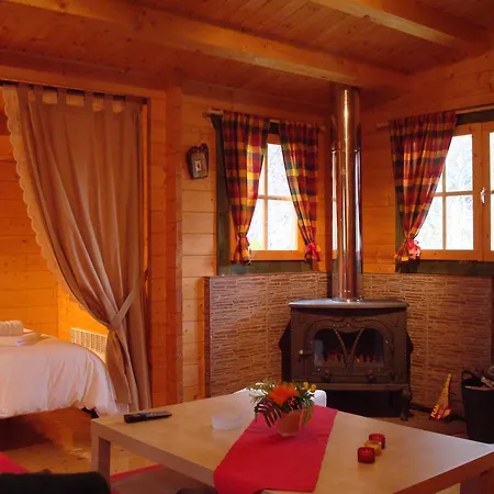 Wild Life Chalets * Rafina (Thessaly)