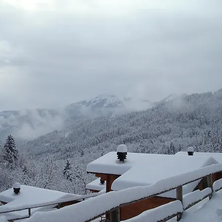 Wild Life Chalets Holiday home *